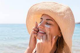 Maintain-Beautiful-Skin-While-Traveling