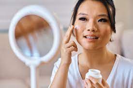 Skincare-Routine- Naturally